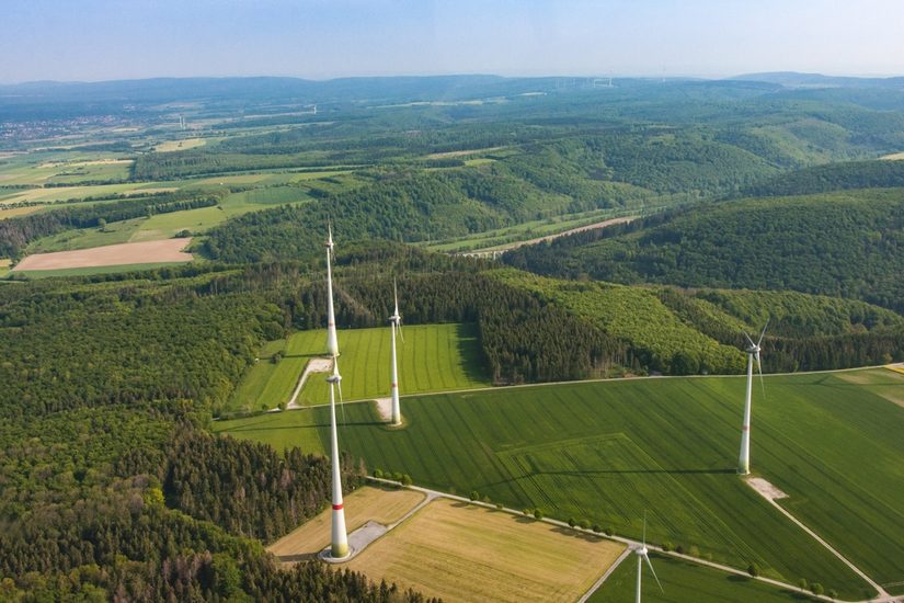 Blick von der Hochfläche Richtung Paderborner Egge-Gebirge