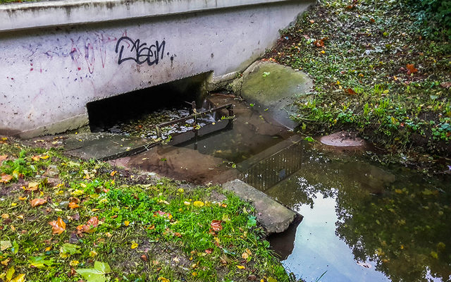 Stauwehr und Durchlass Haustenbecker Straße