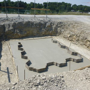 Arbeiten am Brückenfundament der neuen "Brücke 2" über die neue Pader