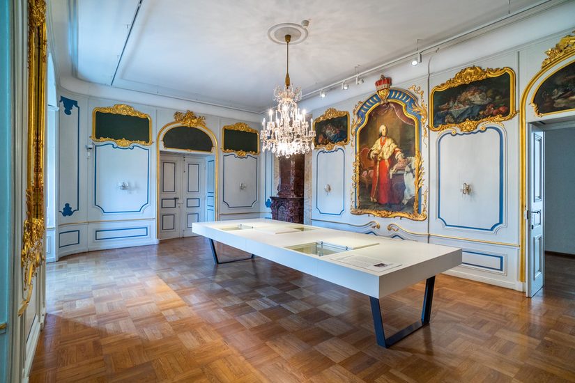 Das fürstliche Speisezimmer mit dem Porträt des Kurfürsten Clemens August (1700-1761)