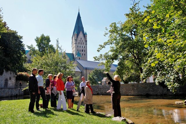 Guided Tour at the Pader Springs