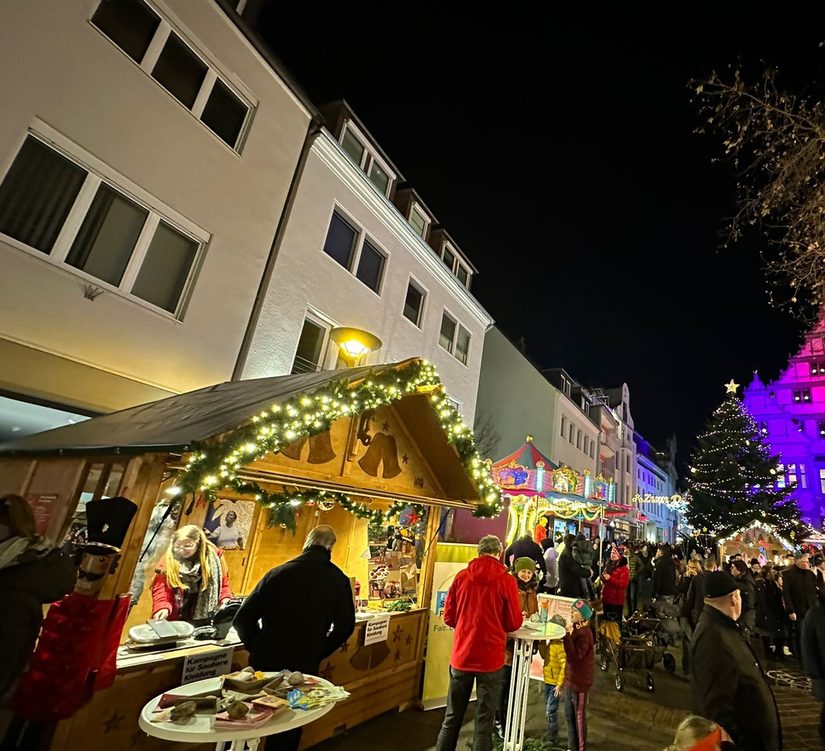 Ehrenamtshütte Weihnachtsmarkt