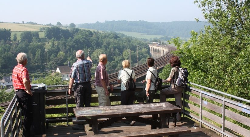 Blick von der Aussichtsplattform auf den Viadukt