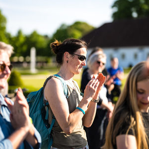 Auftritt der Artistokraten im Schlosspark