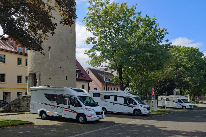 Wohnmobil-Stellplätze auf dem Maspernplatz