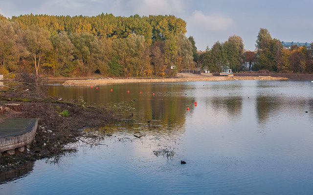 Kommt näher: Felsdamm auf dem Weg zum Auslauf