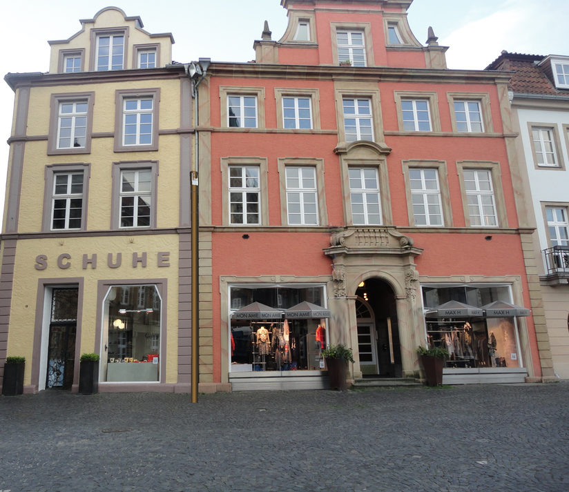 Art der auf dem Marktplatz verwendeten Lichtstelen